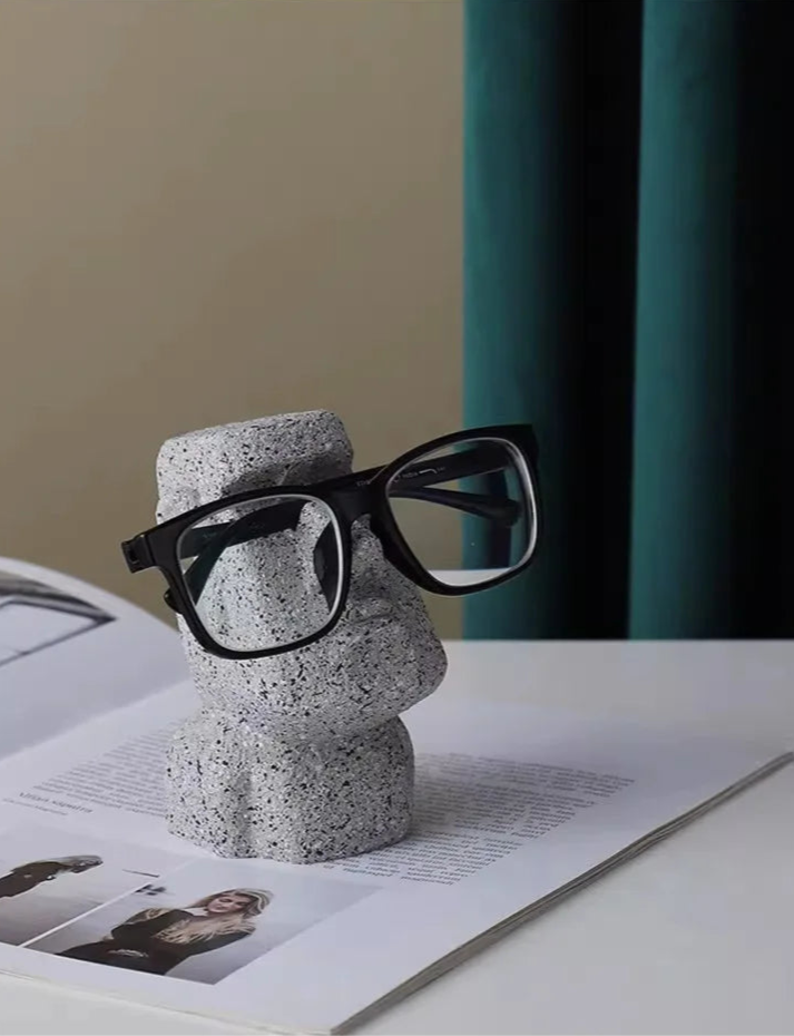 Mini Moai Stone Statue Creative Glasses Holder