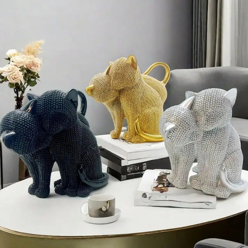 Romantic Loving Couple Cat Statue