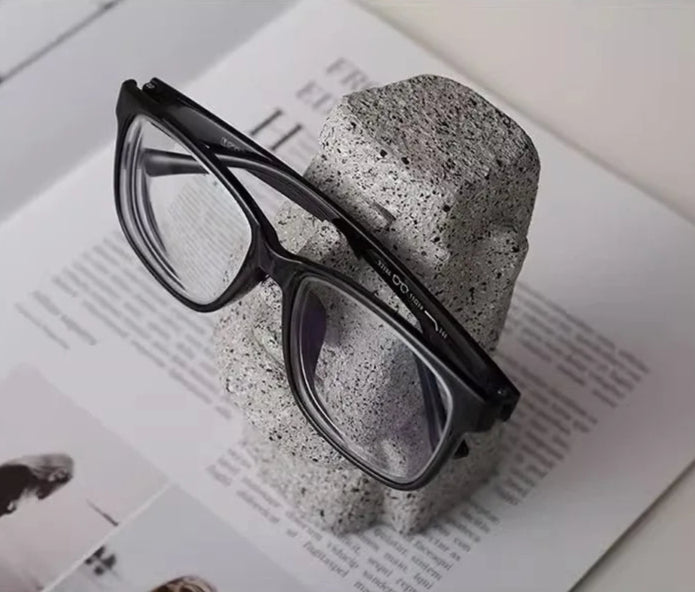 Mini Moai Stone Statue Creative Glasses Holder